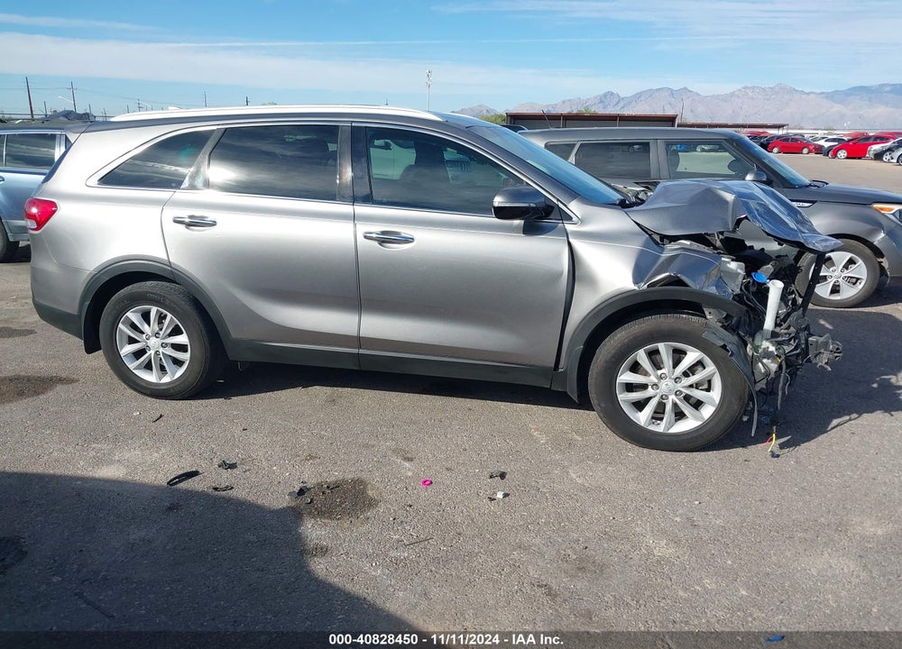 2016 KIA SORENTO 2.4L LX VIN: 5XYPG4A33GG079162
