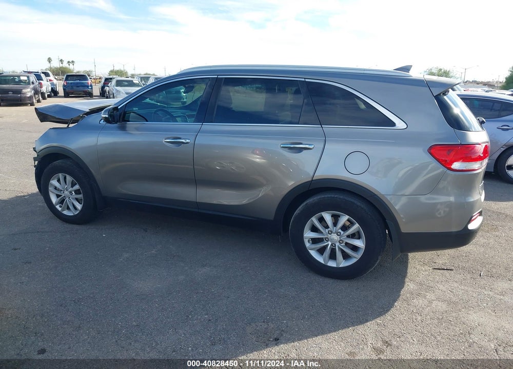 2016 KIA SORENTO 2.4L LX VIN: 5XYPG4A33GG079162