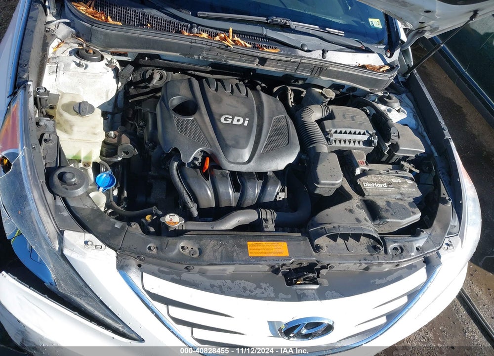 2014 HYUNDAI SONATA GLS VIN: 5NPEB4AC1EH929379