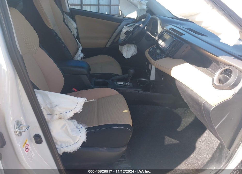 2016 TOYOTA RAV4 XLE VIN: 2T3WFREV6GW279963