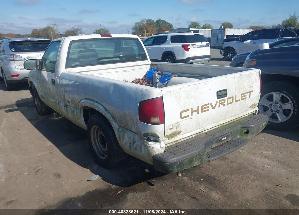 2002 CHEVROLET S-10 VIN: 1GCCS14W928159809