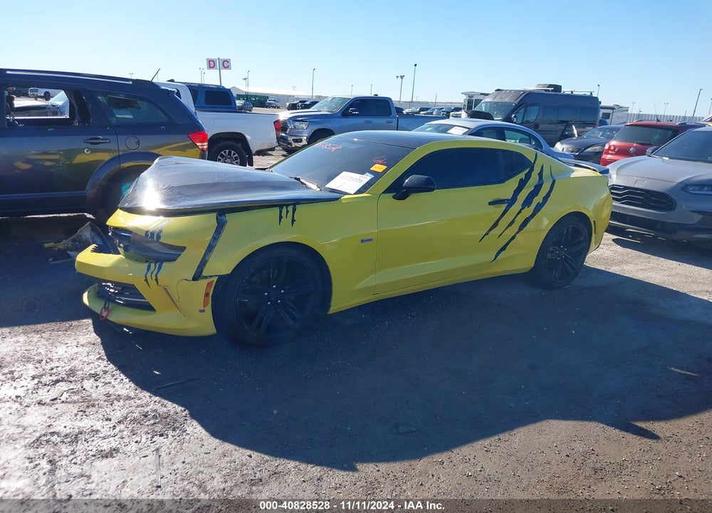2018 CHEVROLET CAMARO VIN: 1G1FB1RS8J0124087