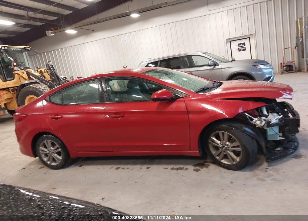 2017 HYUNDAI ELANTRA SE VIN: 5NPD84LF8HH188816