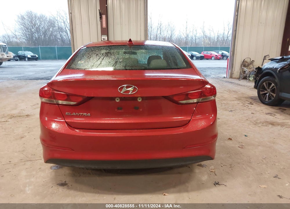 2017 HYUNDAI ELANTRA SE VIN: 5NPD84LF8HH188816