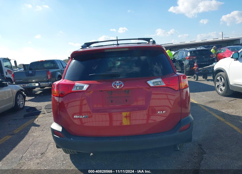 2013 TOYOTA RAV4 XLE VIN: 2T3WFREV4DW023770
