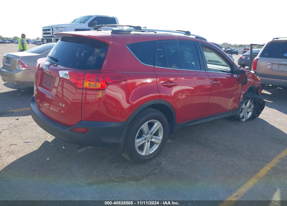 2013 TOYOTA RAV4 XLE VIN: 2T3WFREV4DW023770