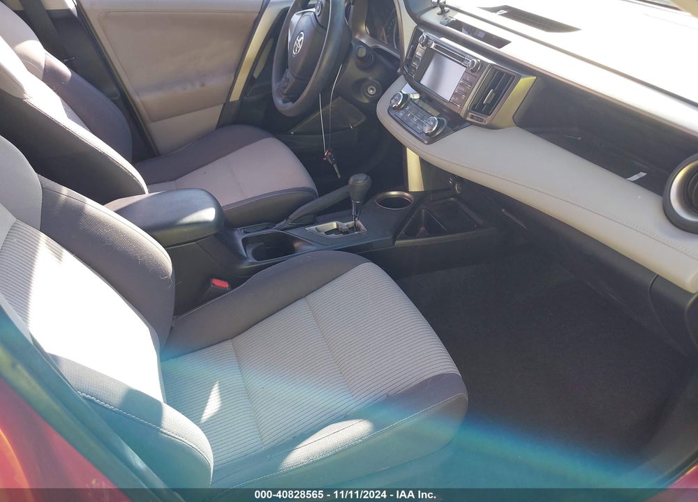 2013 TOYOTA RAV4 XLE VIN: 2T3WFREV4DW023770