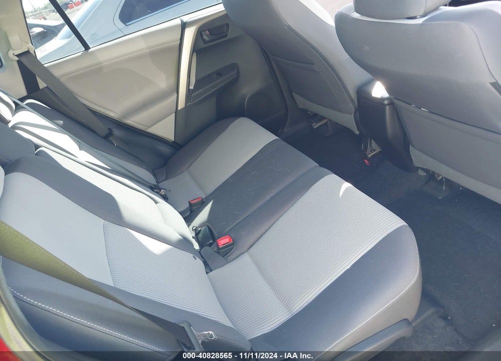 2013 TOYOTA RAV4 XLE VIN: 2T3WFREV4DW023770