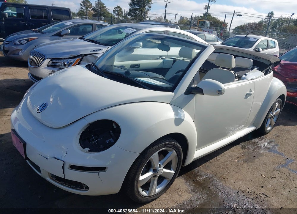 2007 VOLKSWAGEN NEW BEETLE TRIPLE WHITE VIN: 3VWFF31Y87M411696