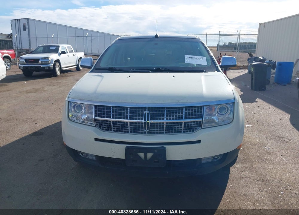 2007 LINCOLN MKX VIN: 2LMDU88C07BJ19856