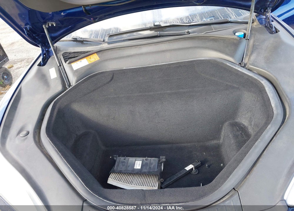 2015 TESLA MODEL S 85D/P85D VIN: 5YJSA1H49FF097499