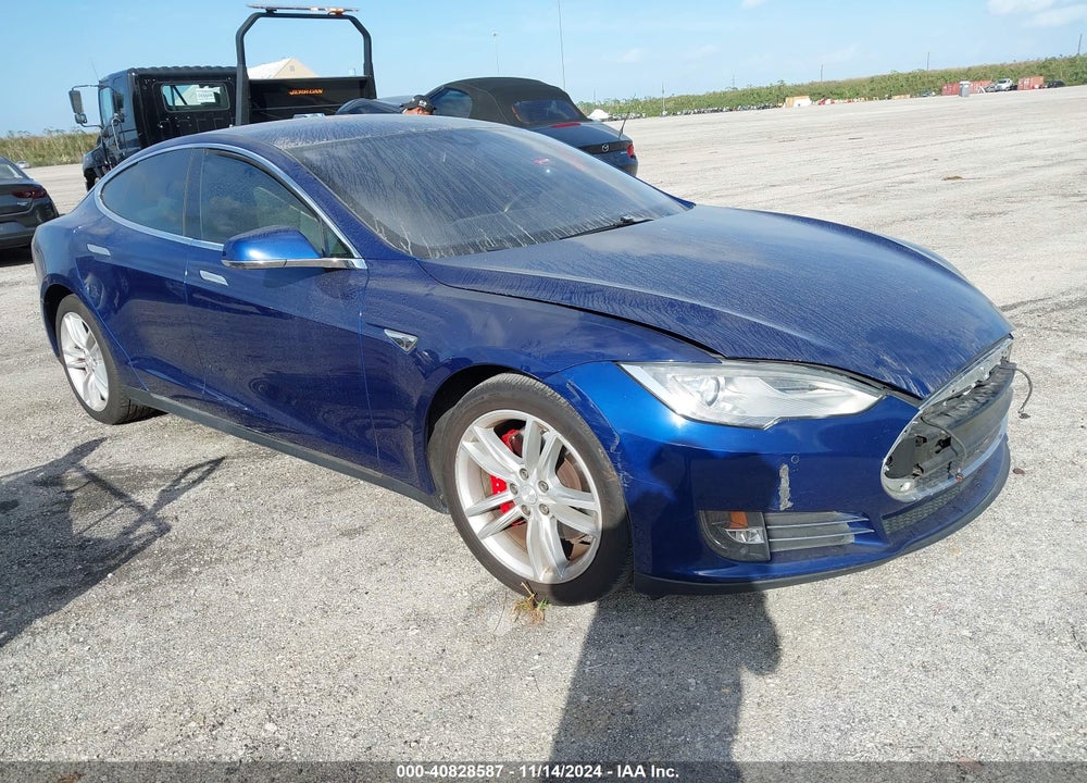 2015 TESLA MODEL S 85D/P85D VIN: 5YJSA1H49FF097499
