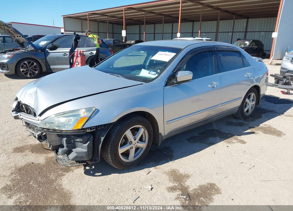 2005 HONDA ACCORD 2.4 LX VIN: 3HGCM56425G707727