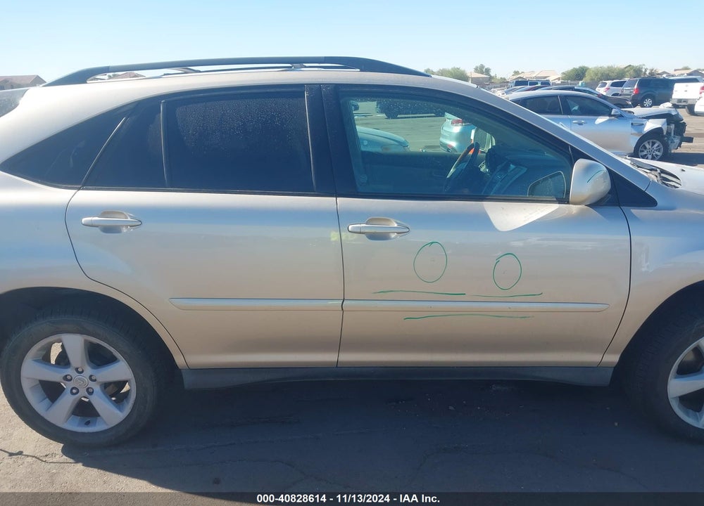 2005 LEXUS RX 330 VIN: 2T2HA31U45C068698