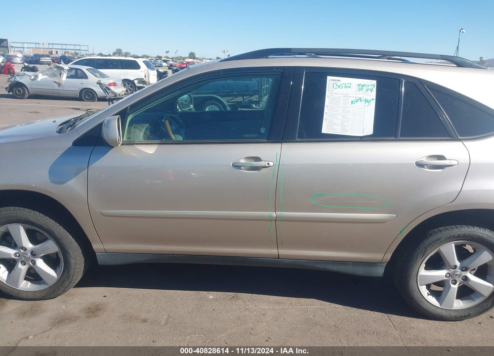 2005 LEXUS RX 330 VIN: 2T2HA31U45C068698