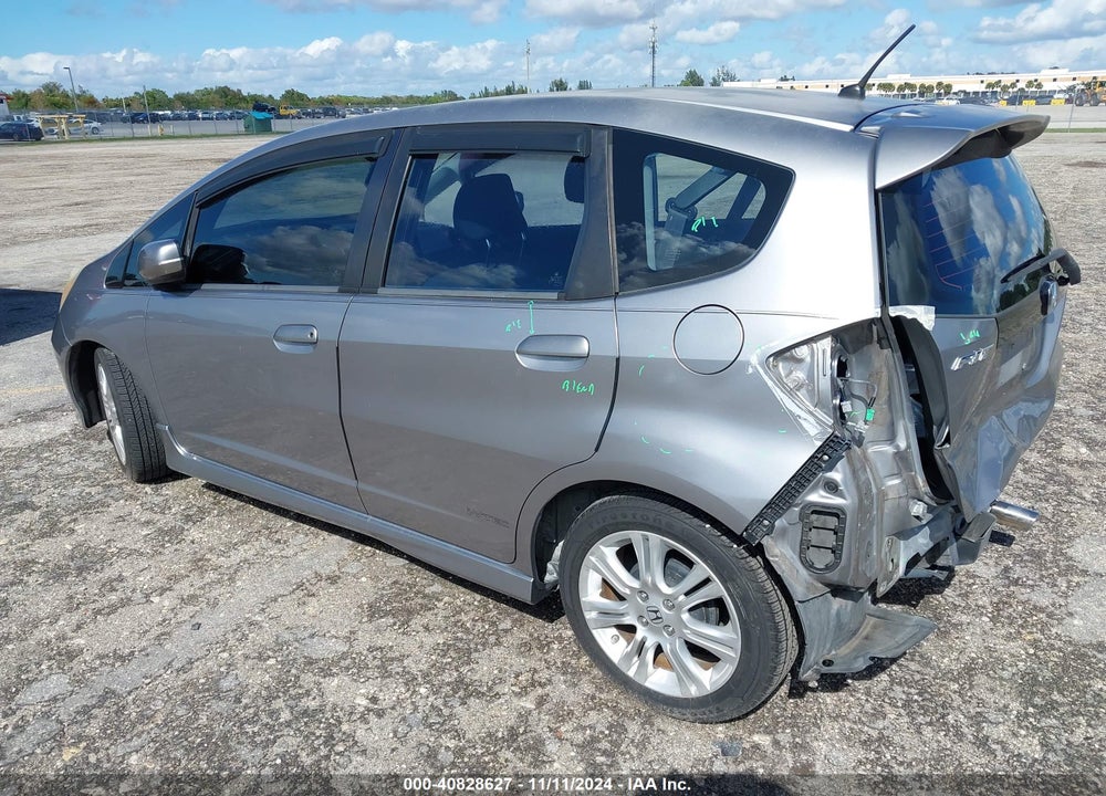 2009 HONDA FIT SPORT VIN: JHMGE88429S018280