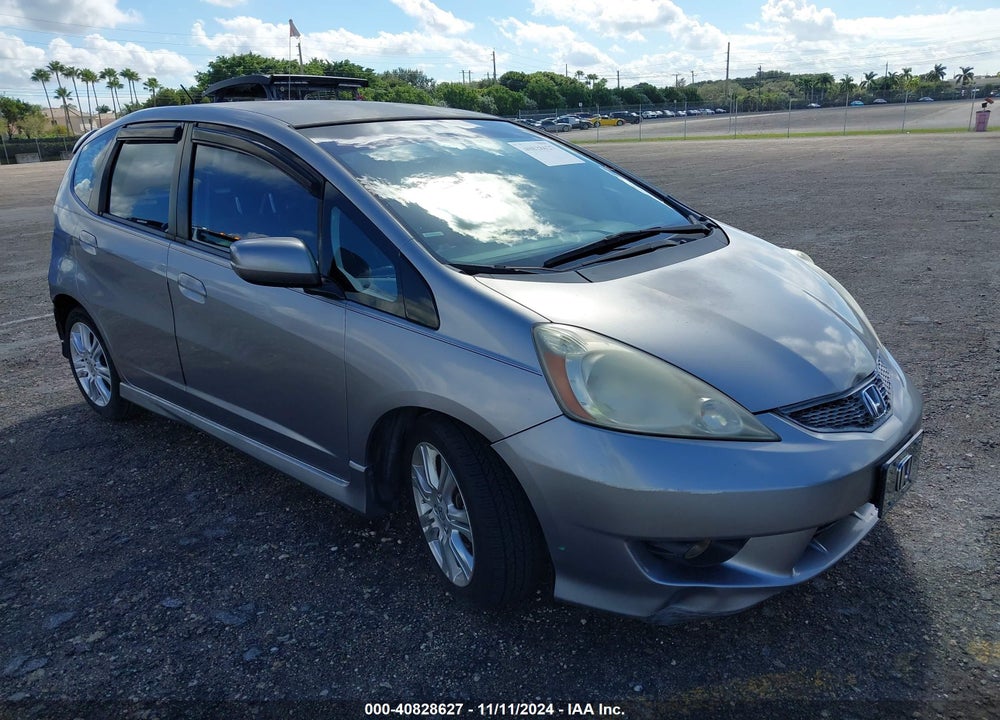 2009 HONDA FIT SPORT VIN: JHMGE88429S018280