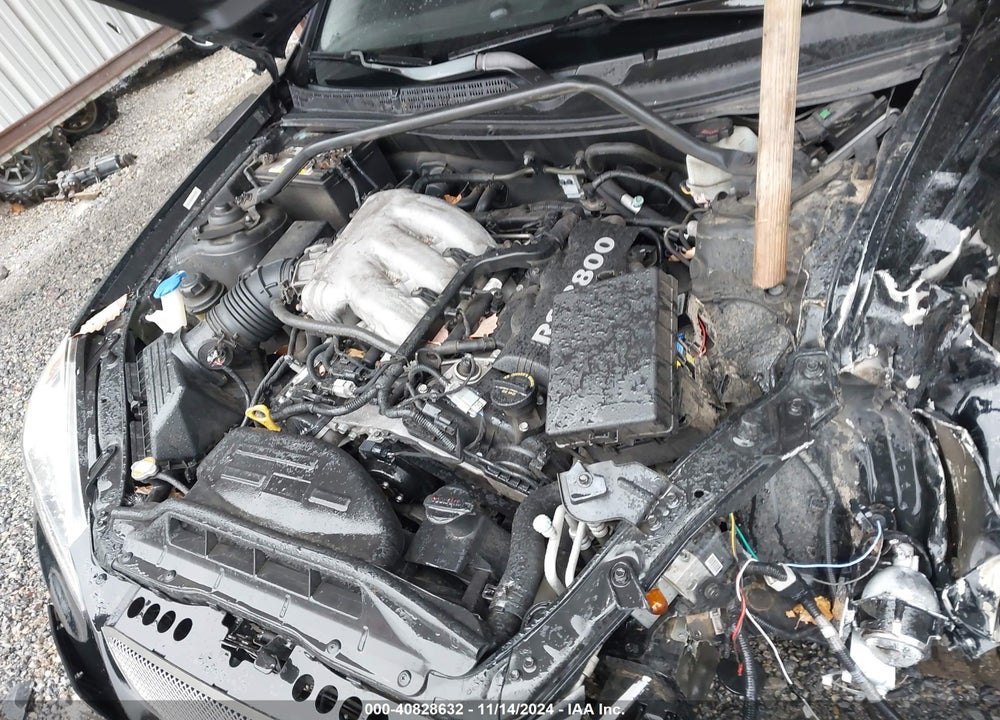 2010 HYUNDAI GENESIS 3.8 TRACK VIN: KMHHU6KH2AU023203