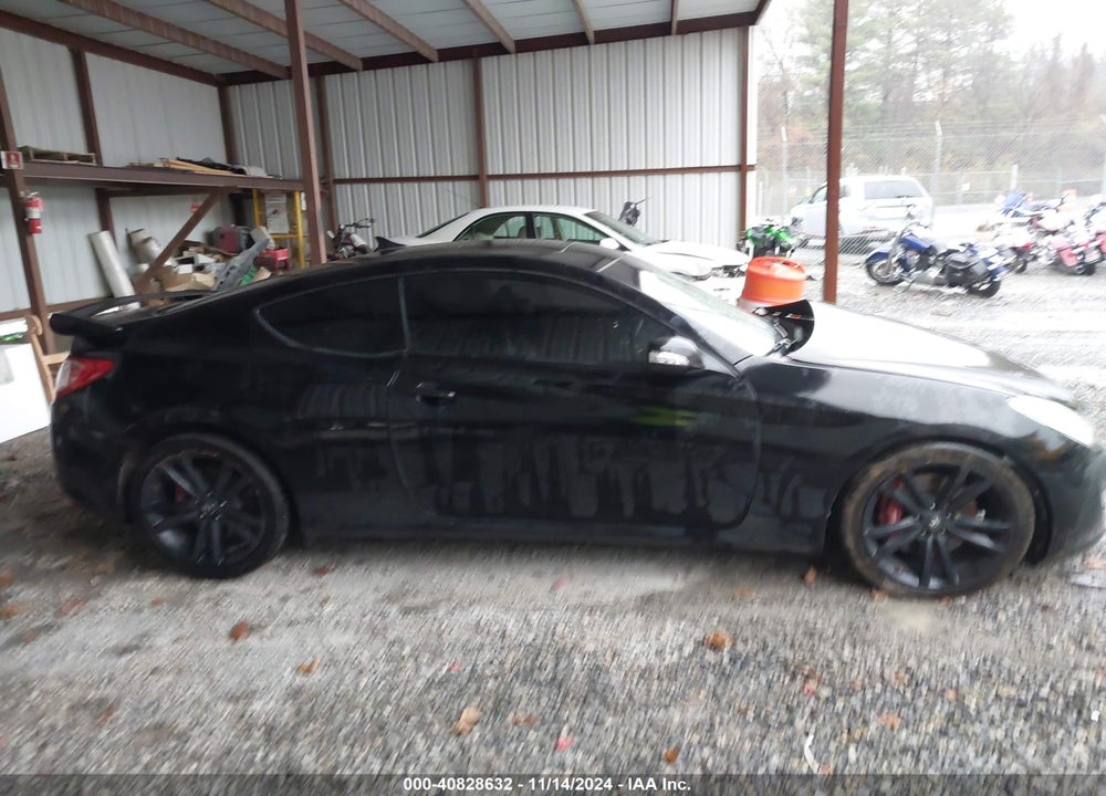 2010 HYUNDAI GENESIS 3.8 TRACK VIN: KMHHU6KH2AU023203