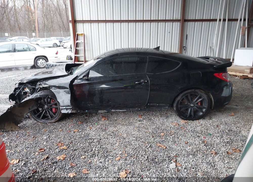 2010 HYUNDAI GENESIS 3.8 TRACK VIN: KMHHU6KH2AU023203
