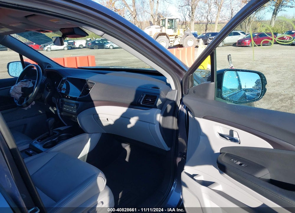 2019 HONDA PILOT EX-L VIN: 5FNYF6H56KB021136