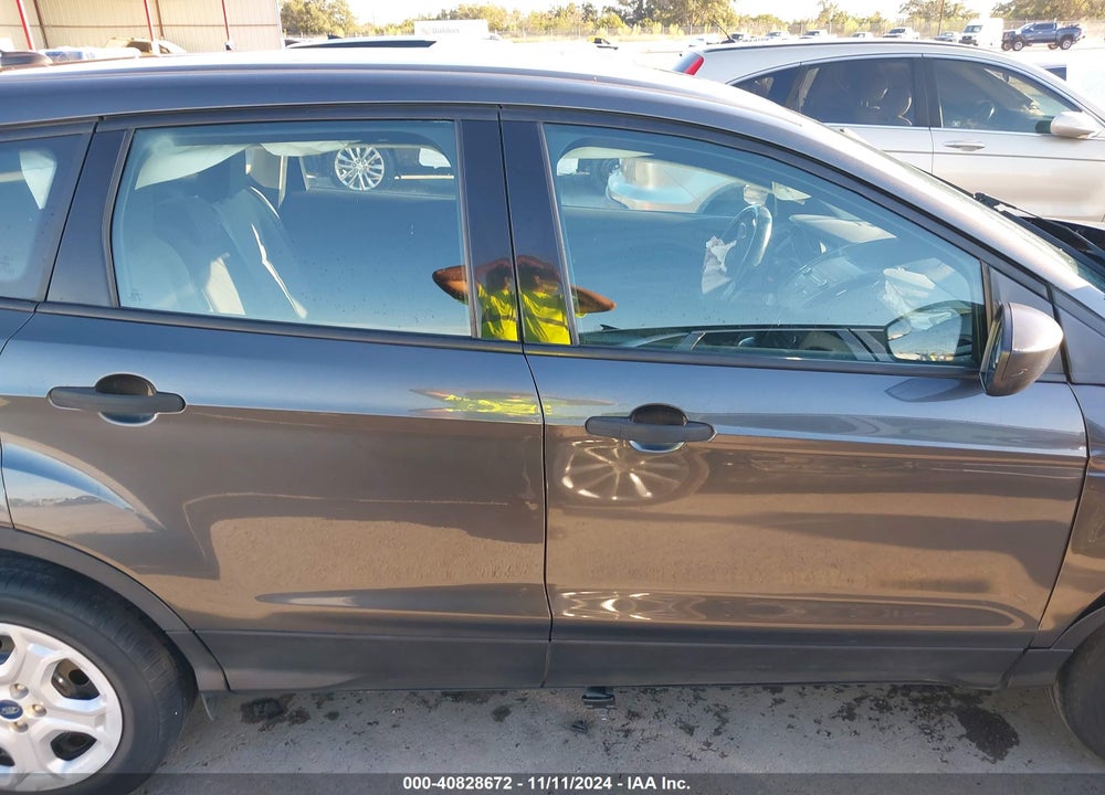 2019 FORD ESCAPE S VIN: 1FMCU0F73KUA62909