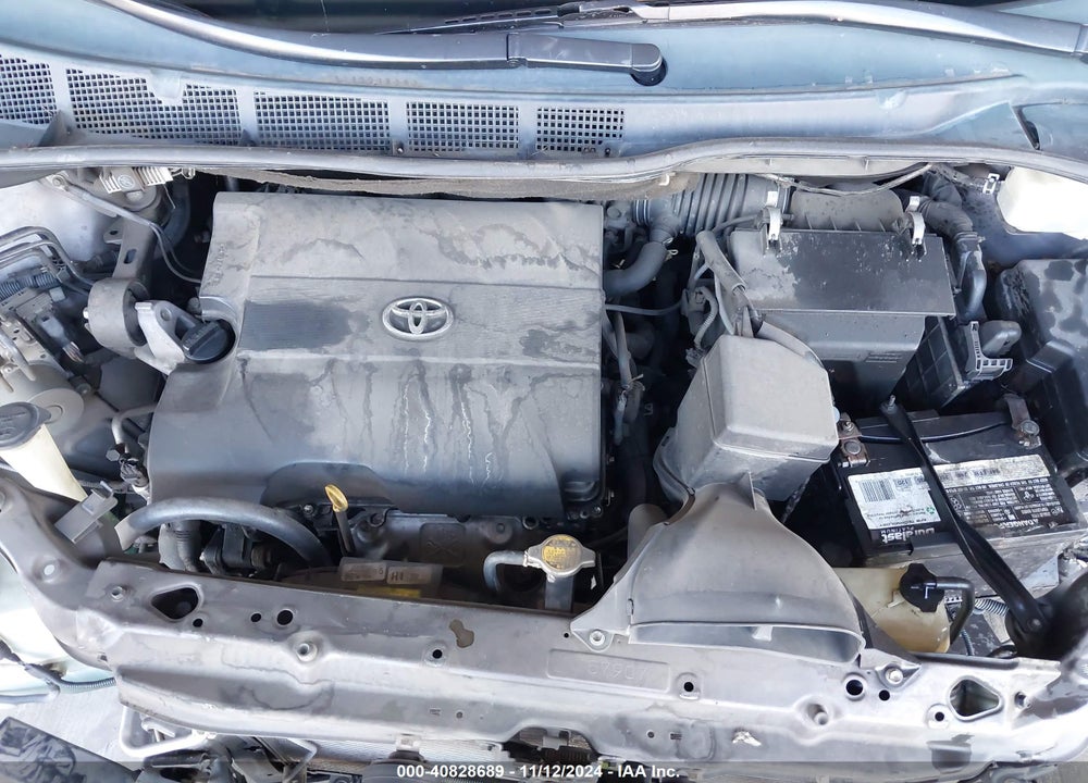 2011 TOYOTA SIENNA LE V6 VIN: 5TDKK3DC6BS042276