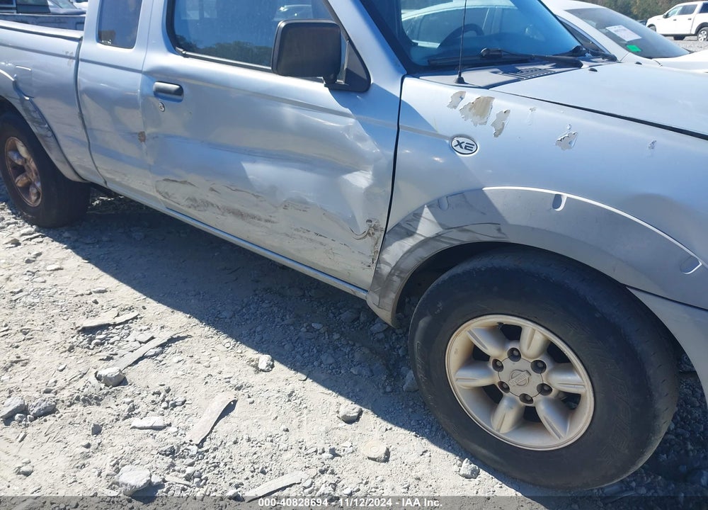 2001 NISSAN FRONTIER XE VIN: 1N6DD26S41C355552