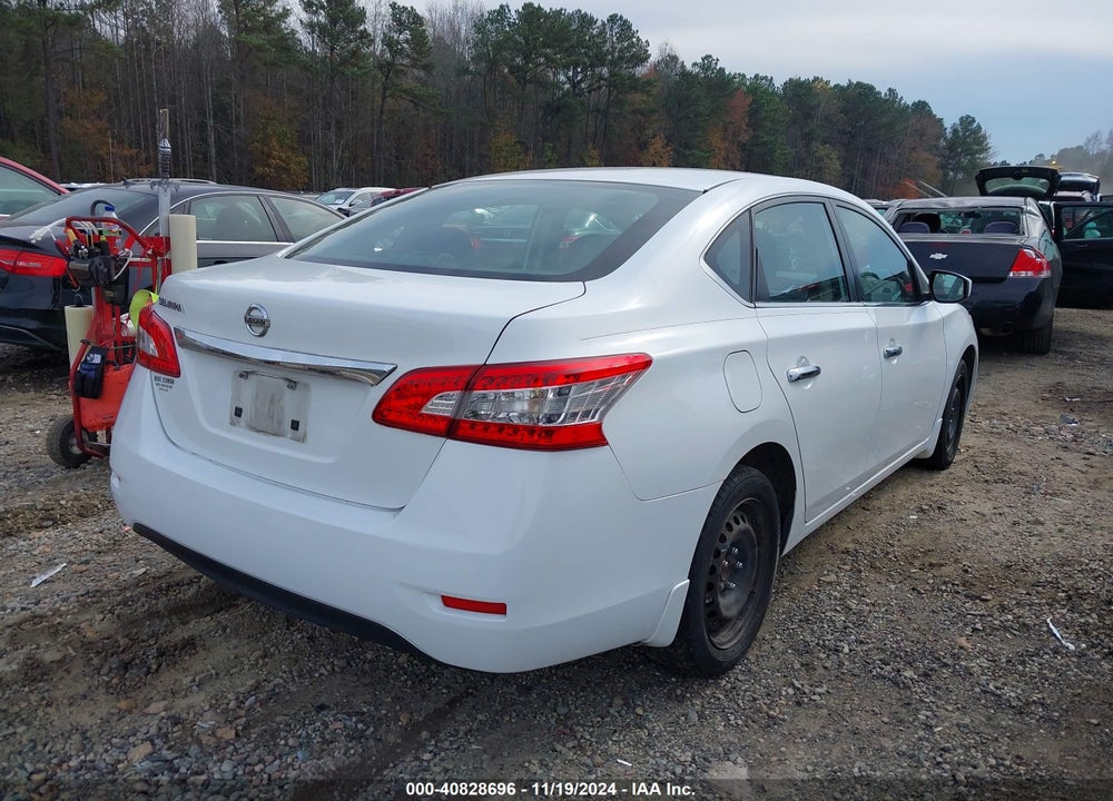 2015 NISSAN SENTRA S VIN: 3N1AB7AP0FY379361