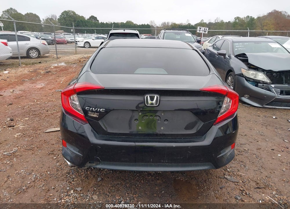 2018 HONDA CIVIC LX VIN: 2HGFC2F52JH553506