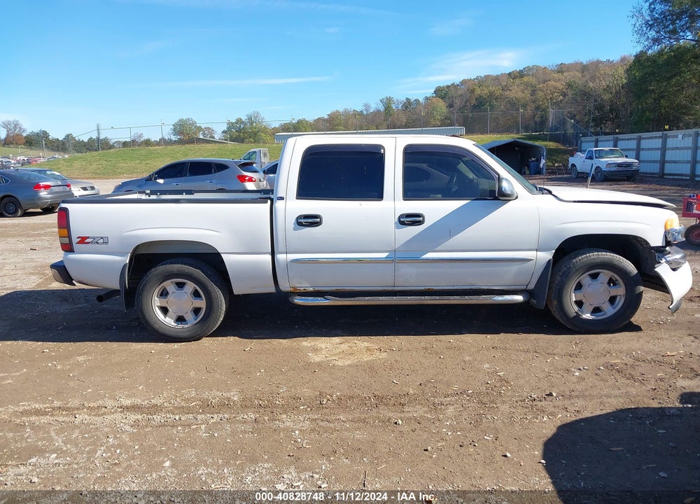 2006 GMC SIERRA 1500 SLT VIN: 2GTEK13T761140992