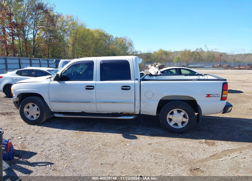2006 GMC SIERRA 1500 SLT VIN: 2GTEK13T761140992