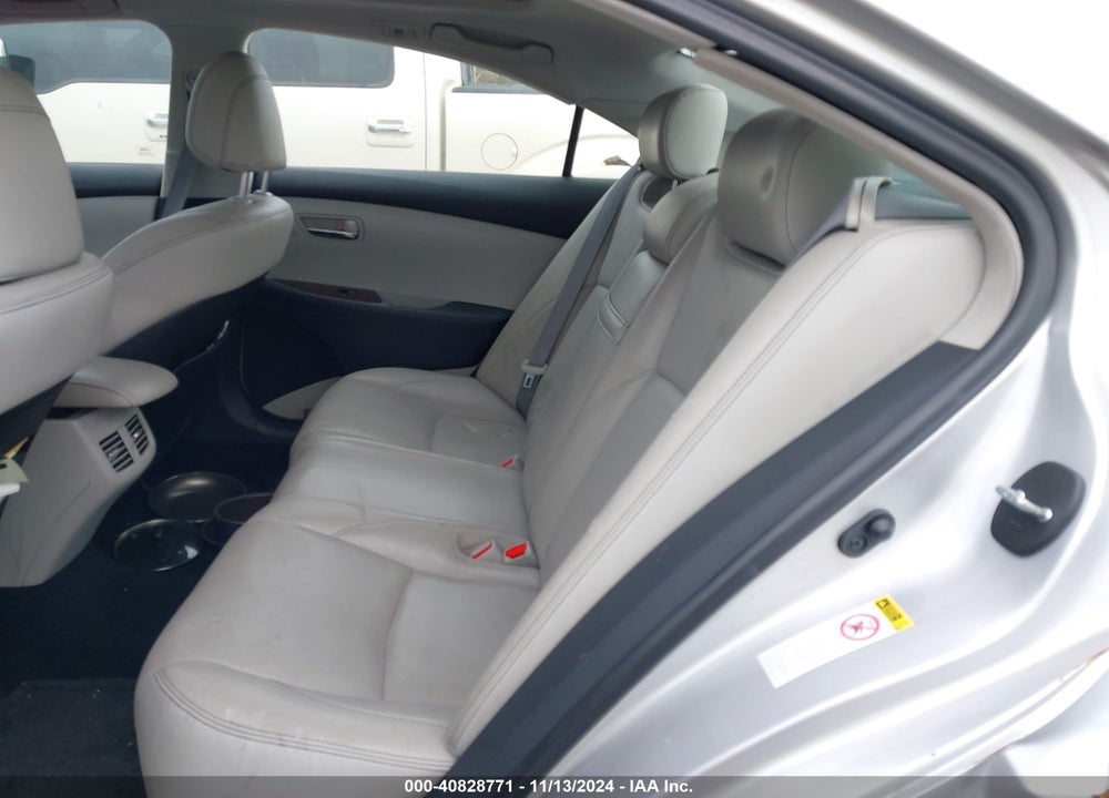 2011 LEXUS ES 350 VIN: JTHBK1EG5B2452918