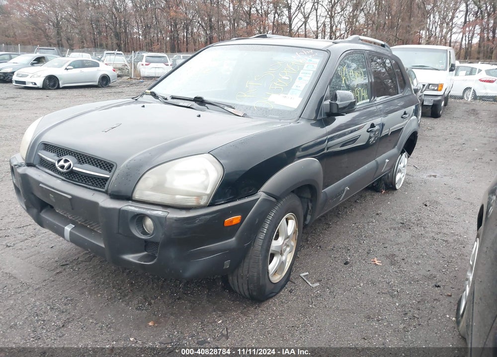 2005 HYUNDAI TUCSON GLS/LX VIN: KM8JN72DX5U083673