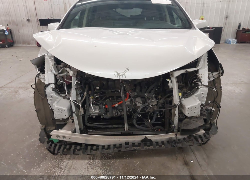 2024 TOYOTA SIENNA VIN: 5TDZSKFC0RS110247