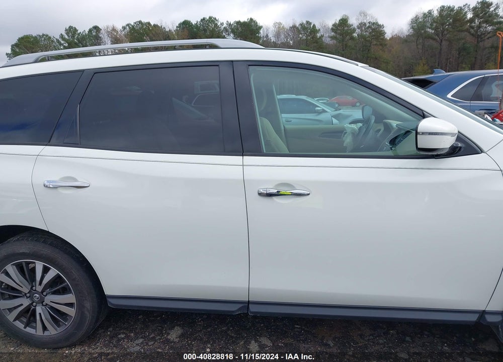 2017 NISSAN PATHFINDER S VIN: 5N1DR2MN8HC698842