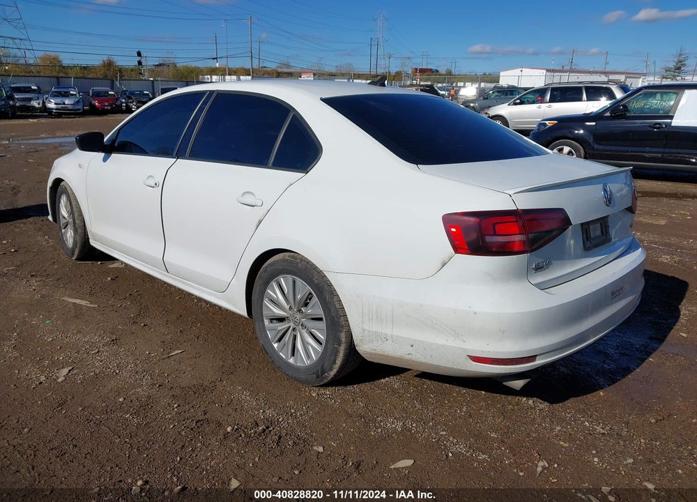 2016 VOLKSWAGEN JETTA 1.8T SPORT VIN: 3VWB17AJ3GM265649