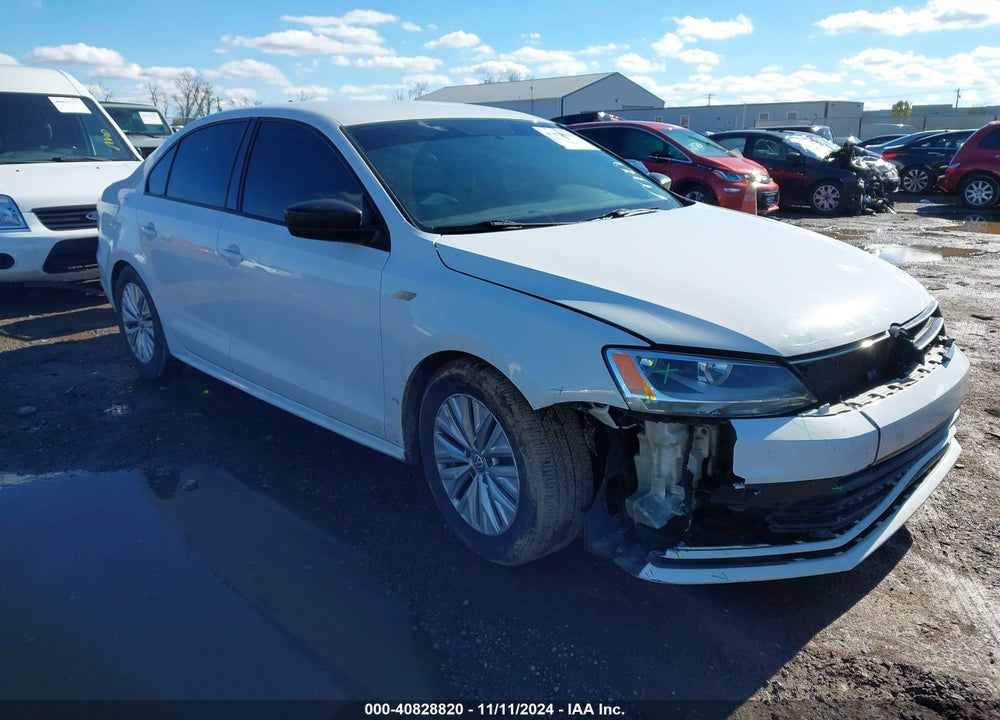 2016 VOLKSWAGEN JETTA 1.8T SPORT VIN: 3VWB17AJ3GM265649