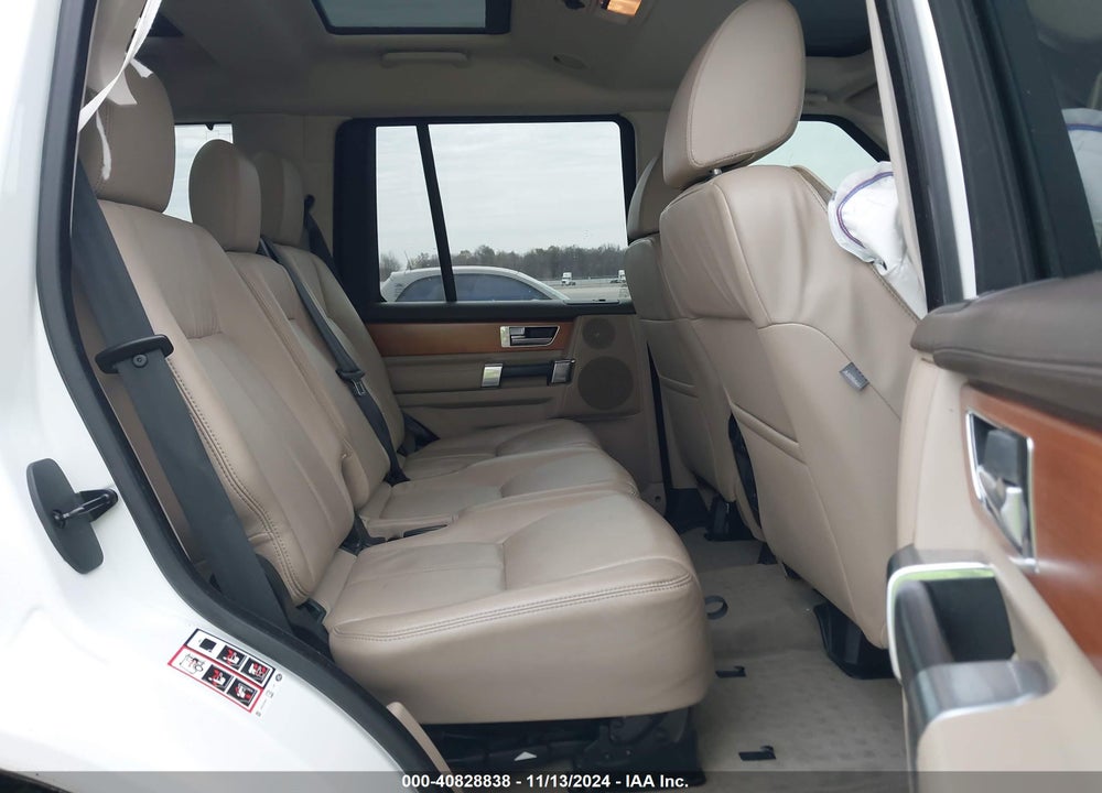 2015 LAND ROVER LR4 VIN: SALAK2V69FA743551