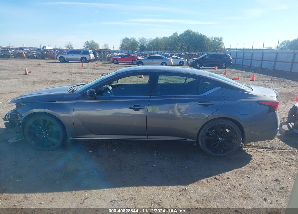 2022 NISSAN ALTIMA SR FWD VIN: 1N4BL4CVXNN300000