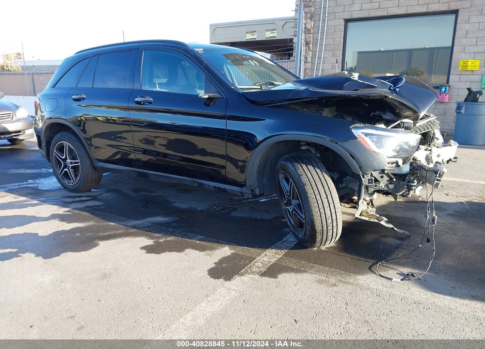 2022 MERCEDES-BENZ GLC 300 4MATIC SUV VIN: W1N0G8EB2NG074726