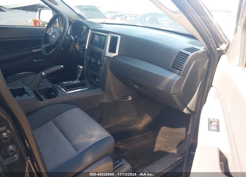 2010 JEEP GRAND CHEROKEE LAREDO VIN: 1J4PR4GK8AC160494