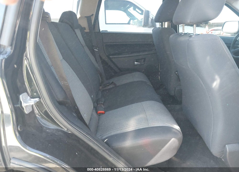 2010 JEEP GRAND CHEROKEE LAREDO VIN: 1J4PR4GK8AC160494