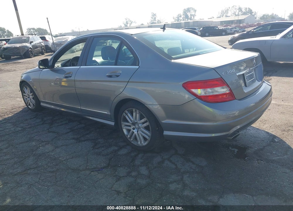 2008 MERCEDES-BENZ C 300 LUXURY/SPORT VIN: WDDGF54X58R028892