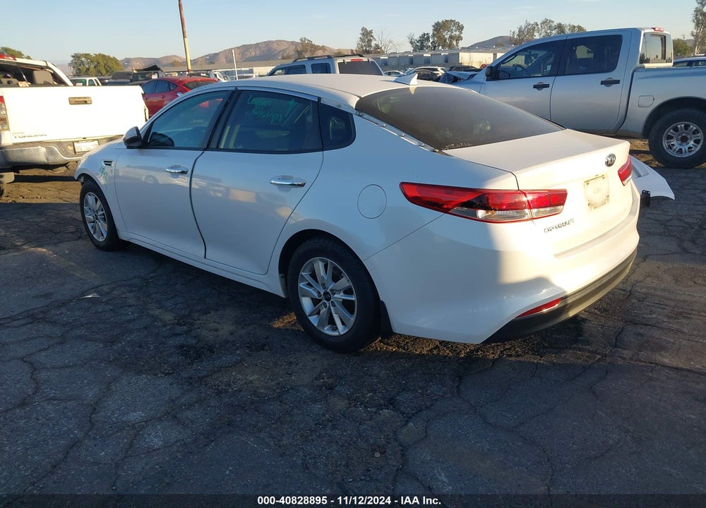 2016 KIA OPTIMA LX VIN: KNAGT4L39G5088110