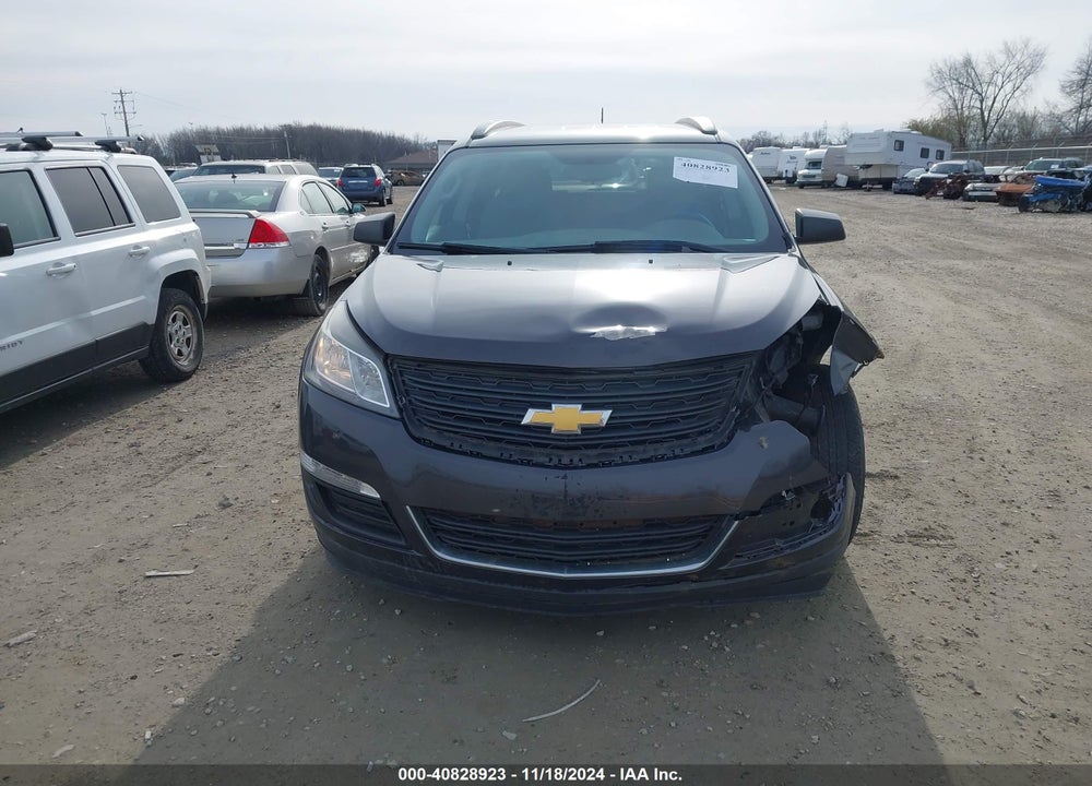 2014 CHEVROLET TRAVERSE LS VIN: 1GNKVFEDXEJ312148
