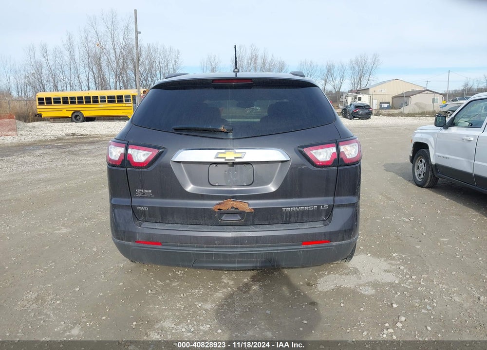 2014 CHEVROLET TRAVERSE LS VIN: 1GNKVFEDXEJ312148