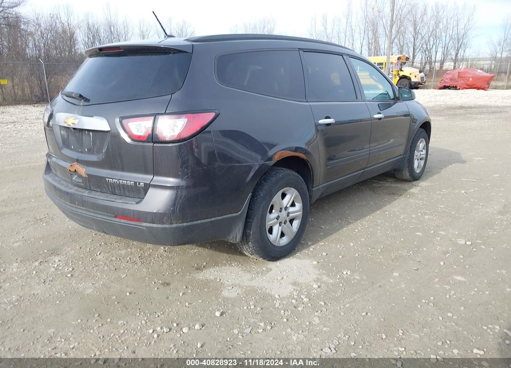 2014 CHEVROLET TRAVERSE LS VIN: 1GNKVFEDXEJ312148