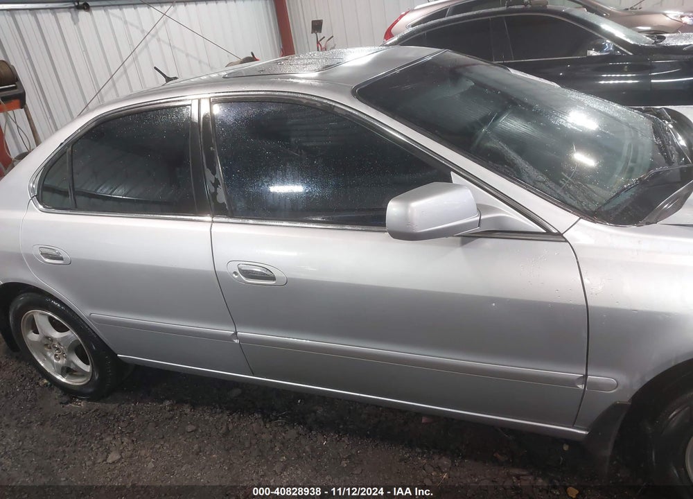 2003 ACURA TL 3.2 VIN: 19UUA56773A003350