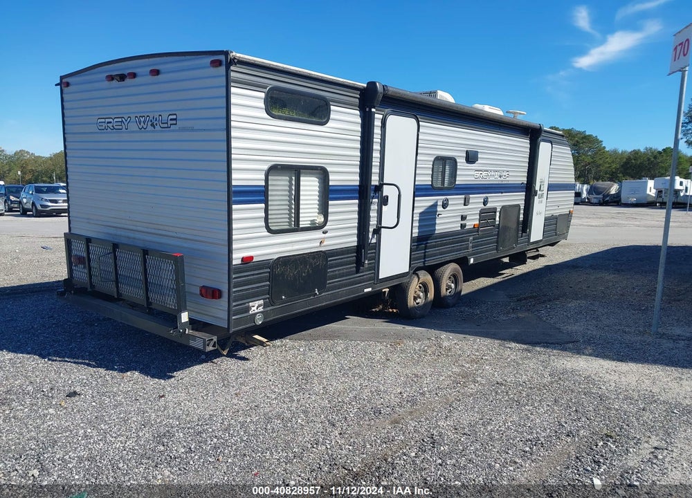 2020 FOREST RIVER CHEROKEE VIN: 4X4TCKC28LK060365